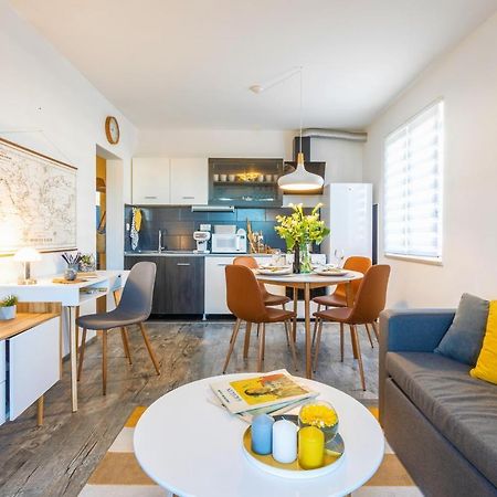 Apartman Olive Supetar Exterior foto