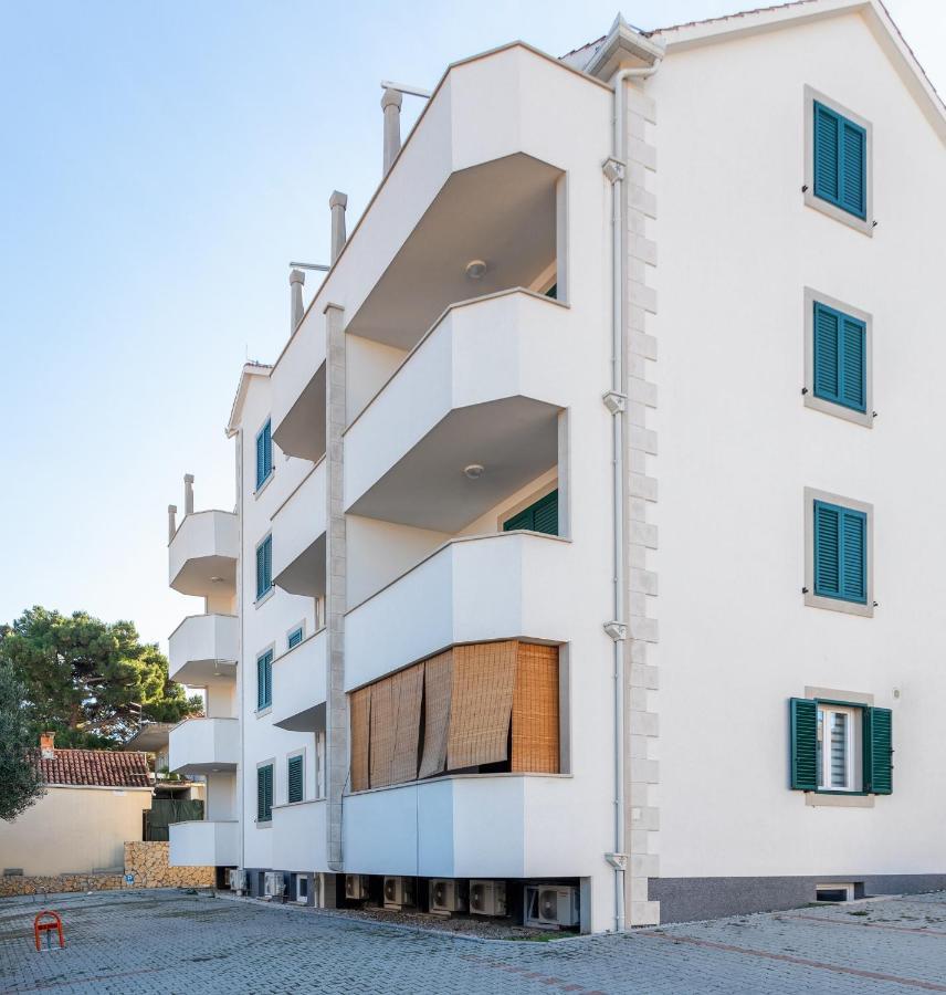 Apartman Olive Supetar Exterior foto